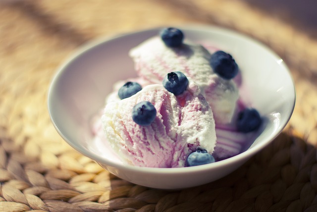 Recettes faciles pour réaliser des glaces maison sans sorbetière